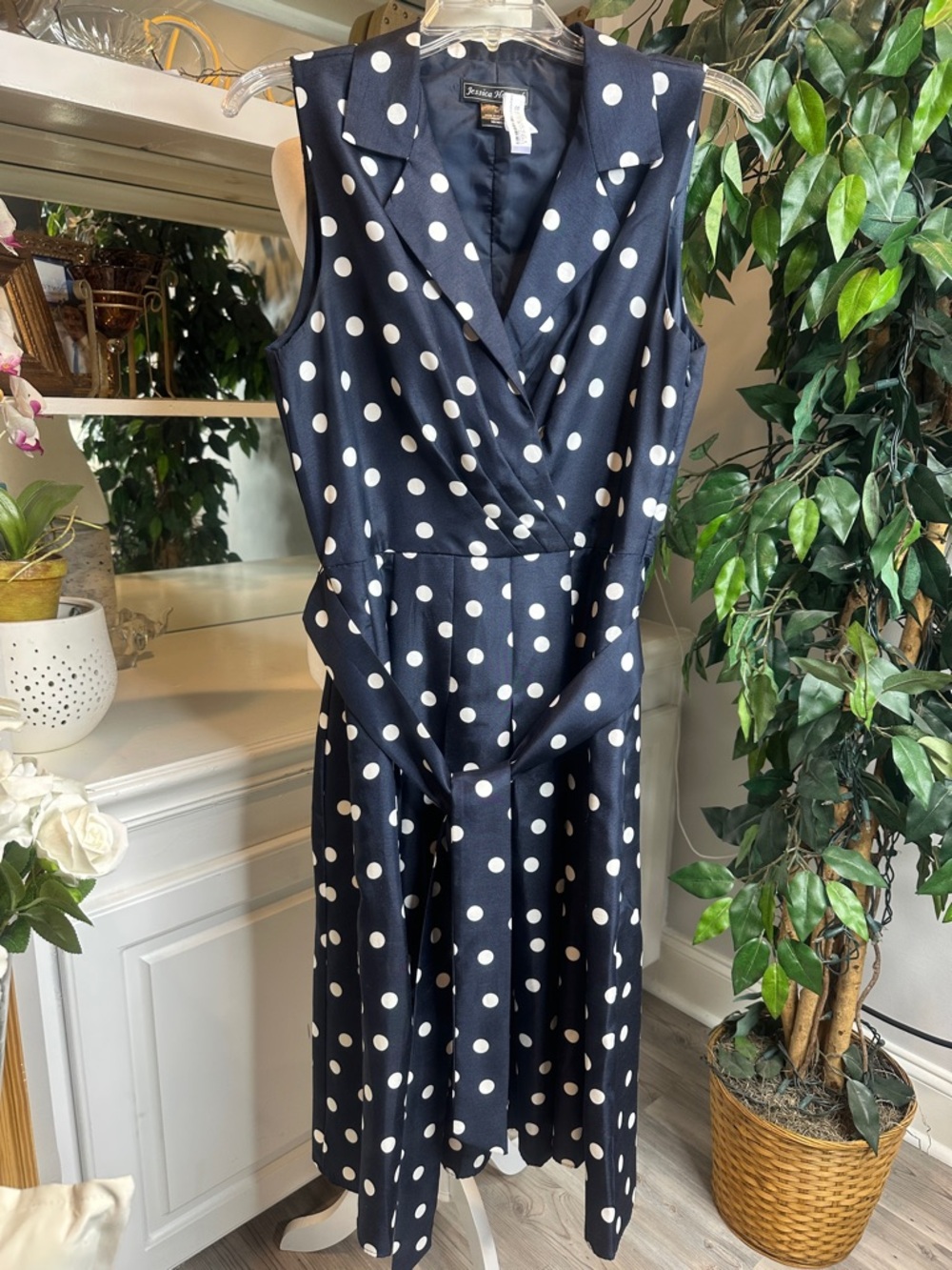 EUC Jessica Howard Navy with White Polka Dot Sleeveless Wrap Style Midi Dress,10